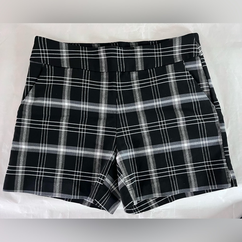 Black & White Stretch Plaid Shorts Time and Tru Sz 4 6 Small Two Pocket